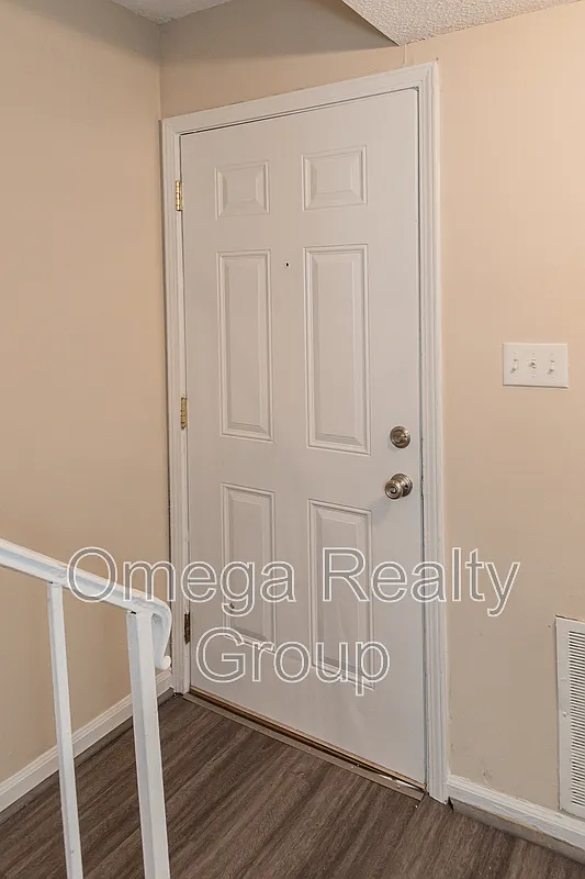 2 bed, 1.5 bath, 1120 sqft, $650 — Photo 4