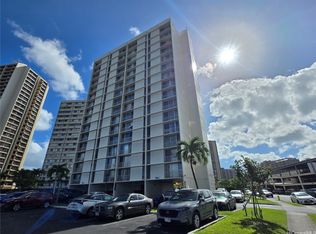 Holiday Lakeview, Honolulu, HI 96818