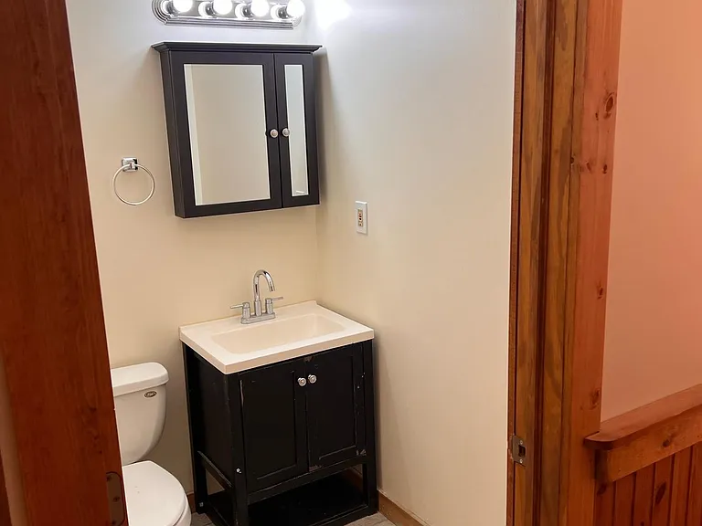 1072 Green Pond Rd #1 — Photo 11