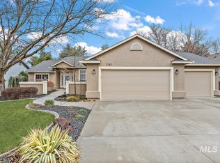 2242 E Poppy Hills St, Eagle, ID 83616