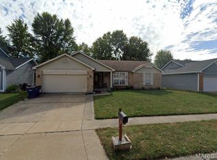 624 Foxtail Dr, Florissant, MO 63034