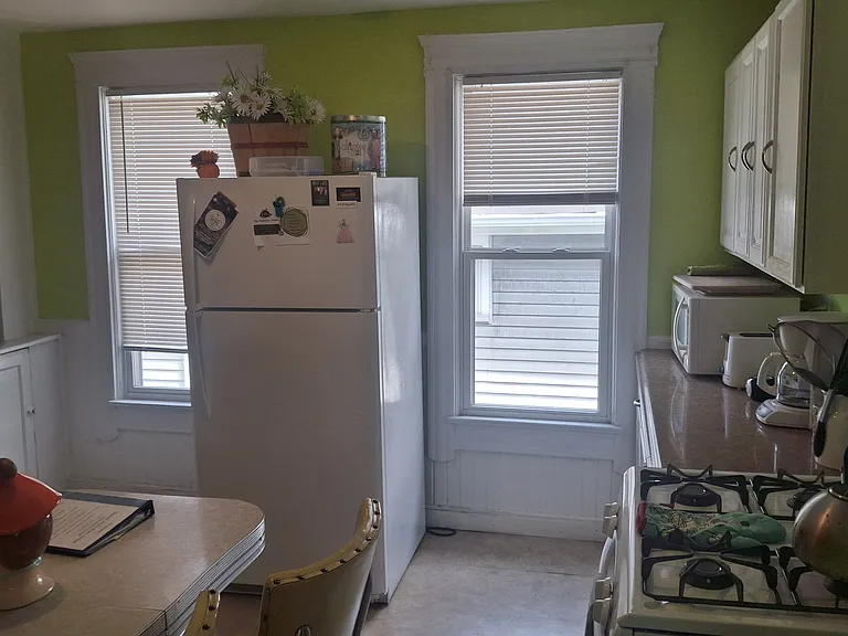2424 W 10th St #101 — Photo 7