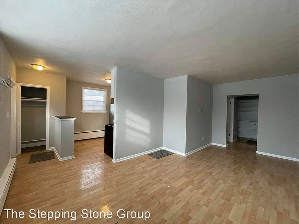 1st image of 2324 Glenwood Ave #B2