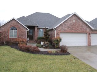 3305 S Juniper Ave, Springfield, MO 65804