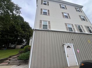 1 Greystone Ave APT 8, North Providence, RI 02911
