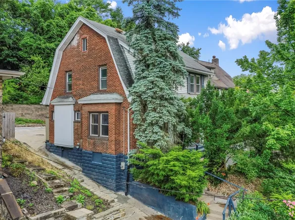 5246 Forbes Ave, Pittsburgh, PA 15217