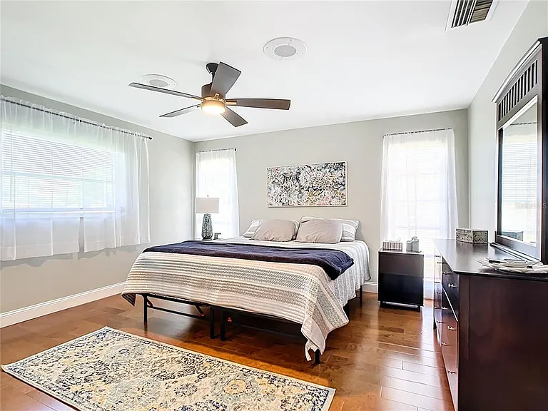 2250 Watrous Dr — Photo 12