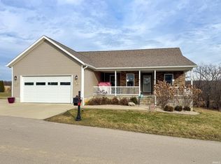 280 Knotting Hill Dr, Springville, IN 47462