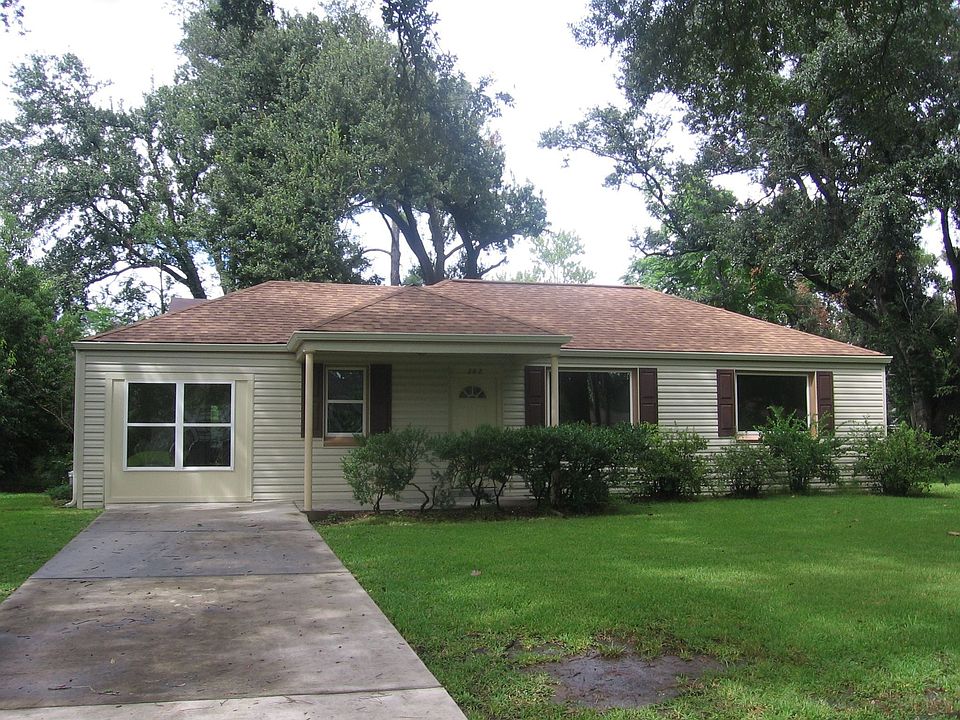 1st image of 202 Norland Ave