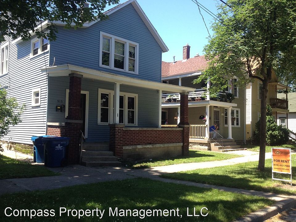 1st image of 915 Davis Ave NW #2