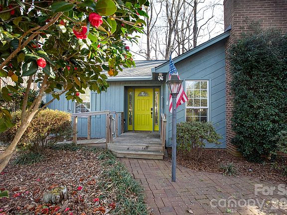 2nd image of 7423 Kuck Rd