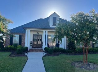 401 Tigerlily Dr, Houma, LA 70360