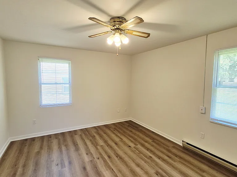 1412 Blair St — Photo 26