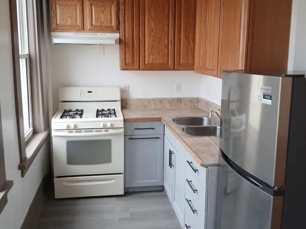 701 N Montana Ave #D, Miles City, MT 59301