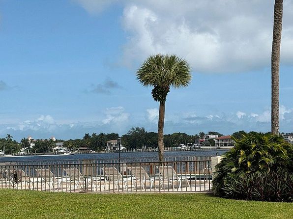 1204 S Lake Dr APT 4