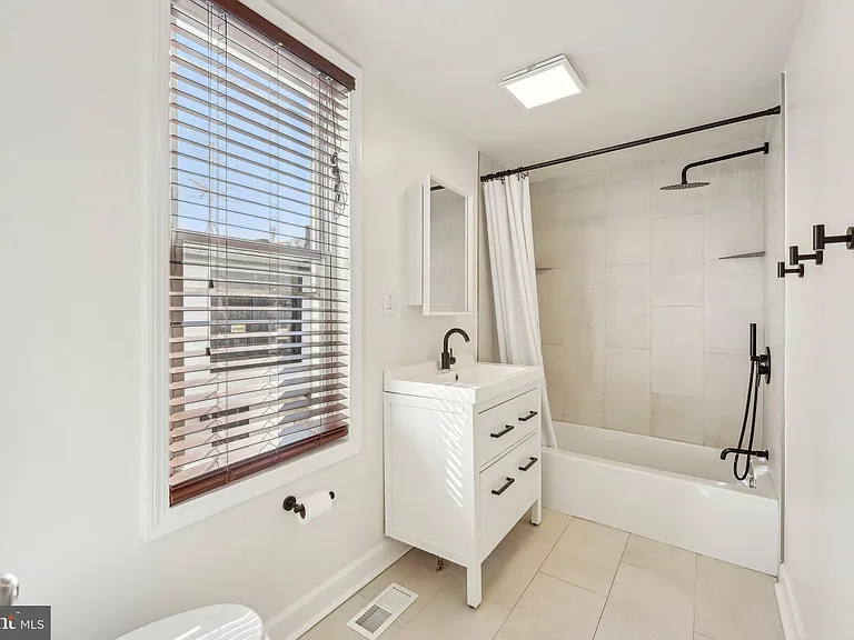 3008 W Harper St — Photo 18