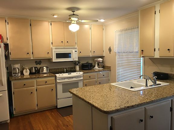 new range & granite tops