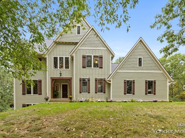 13432 Hill Country Rd SE, Lowell, MI 49331