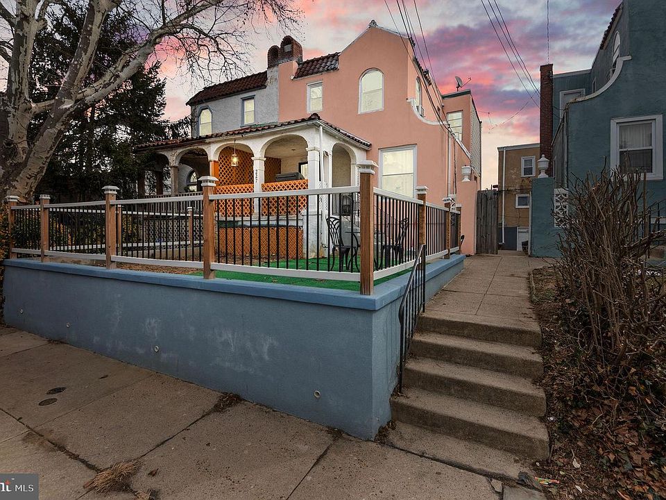 1st image of 227 Shirley Rd