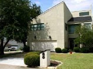 100 Cove W, Montgomery, TX 77356