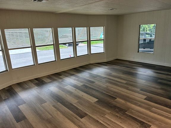 4th image of 322 Casa Grande Ct