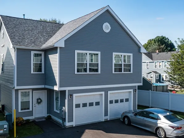 13 Knights Way #13, Swansea, MA 02777