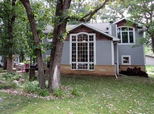 24 Prairie Ln, Arnolds Park, IA 51331