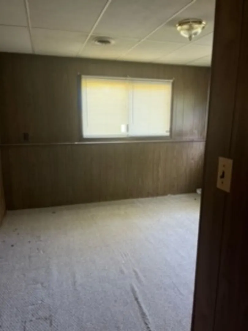 Acorn Drive — Photo 2