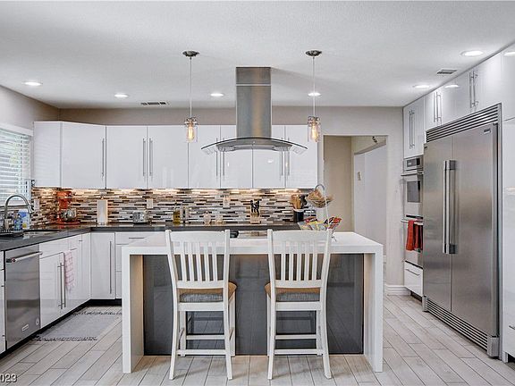 4th image of 2805 Klondike Ct