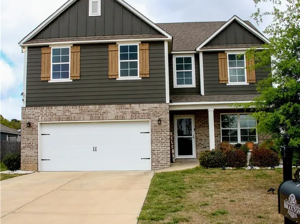 9248 Cotton Field Cir, Tuscaloosa, AL 35405