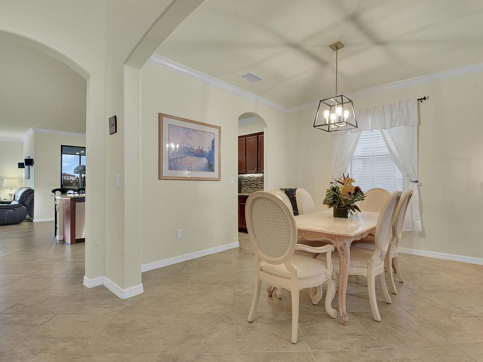 1st image of 9406 Foxglove Ln