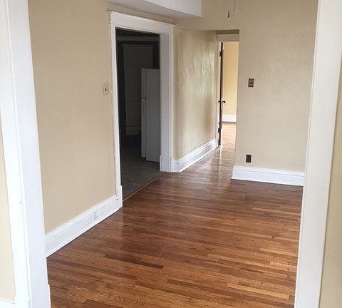 3rd image of 2856 Shenandoah Avenue # 1st Fl 2nd