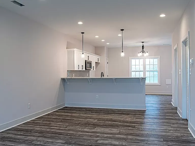 501 Cabell St #501 — Photo 4