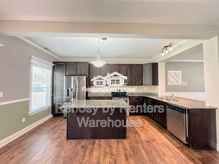 105 Bedford Pl — Photo 32
