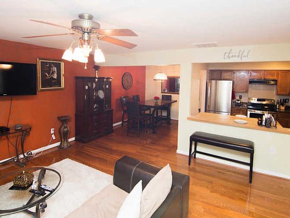 4th image of 3615 Mactavish Pl