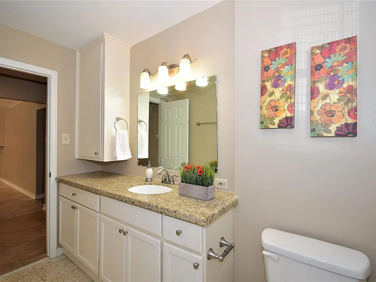 6011 Arboles Dr — Photo 23