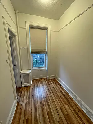 Rented by Abba Realty Associates INC | media 37