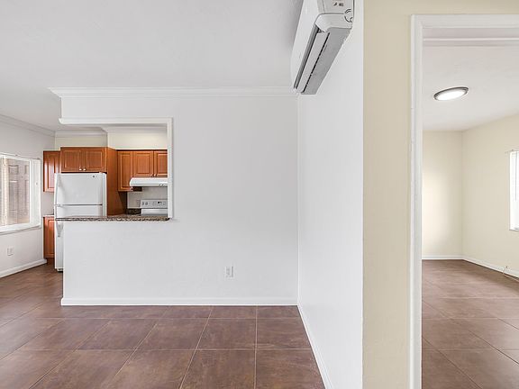 5th image of 520 NE 82nd Ter #9