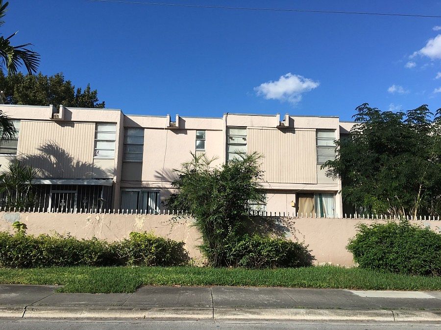 1st image of 6017 SW 69th St #81