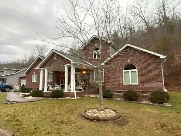 246 Homestead Estates Ln, Tutor Key, KY 41263