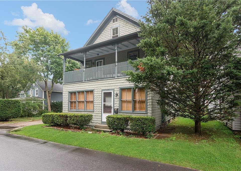 1st image of 376 Woodruff Ave