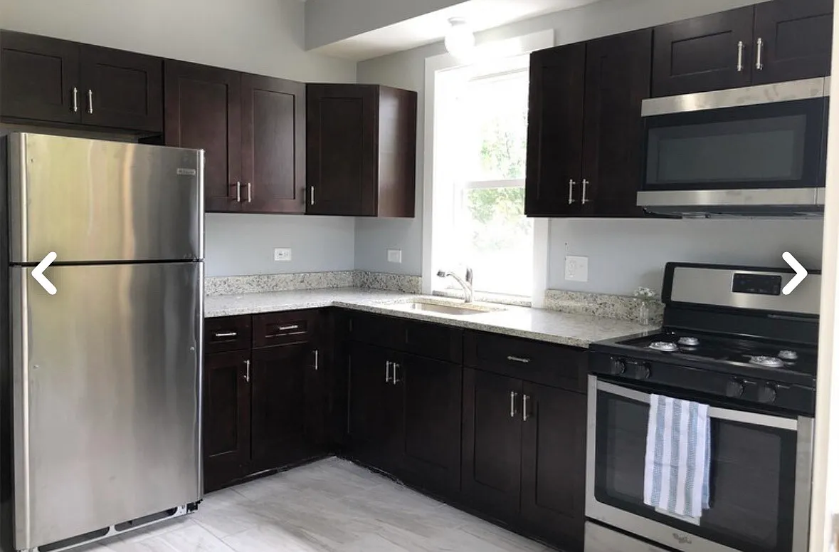 Building Photo - 634 N Sawyer Ave #2