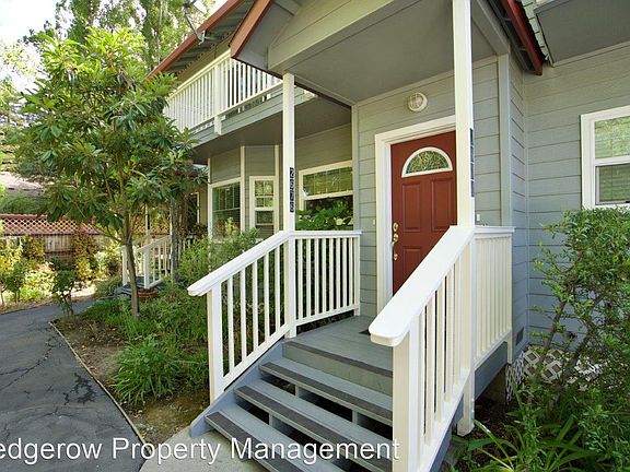 2nd image of 2676 Pine St