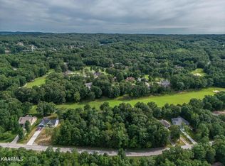 516 Stonehenge Dr #9, Crossville, TN 38558