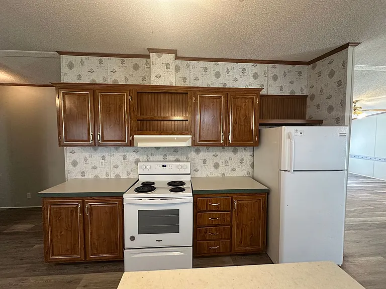 16521 Timberwood — Photo 12
