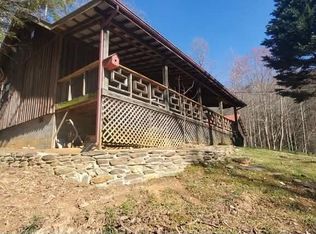 297 Dockery Rd, Tellico Plains, TN 37385