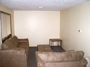 2nd image of 1105 W Main St APT 1