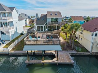 21812 Frio Dr, Galveston, TX 77554
