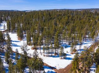 3060 E Harris Ranch Dr, Duck Creek Village, UT 84762