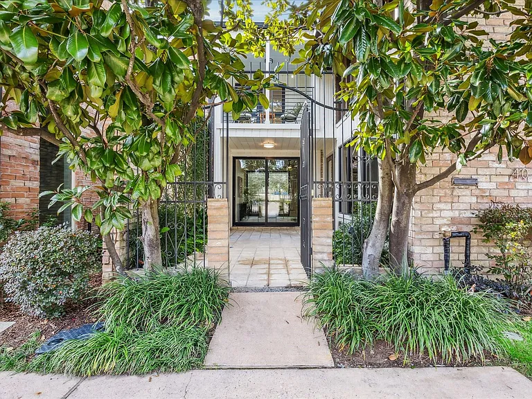 40 River Hollow Ln — Photo 2